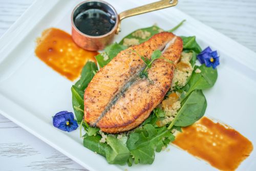 ernaehrung lachs fisch gesund